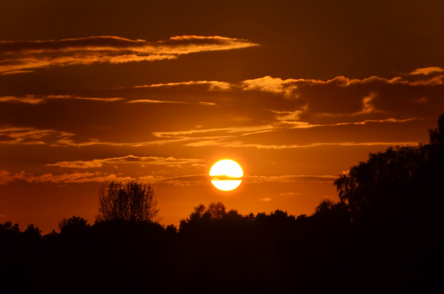 Brennende Sonne