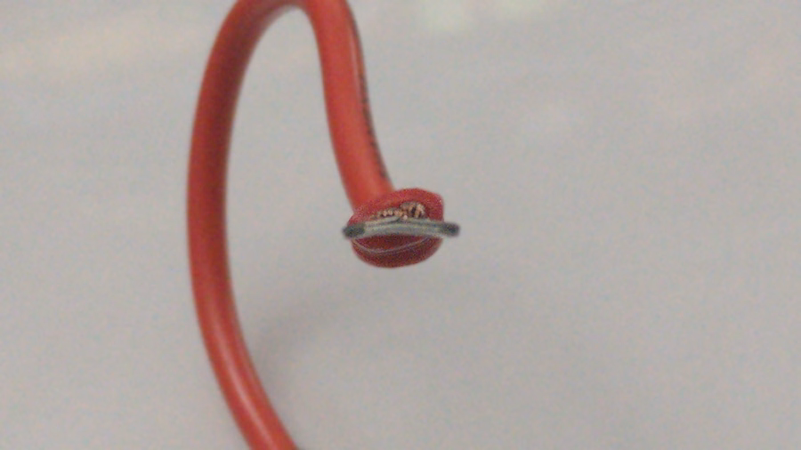Verbogener Flachstecker